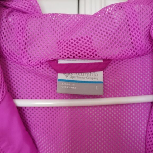 Columbia Rain Jacket - Picture 4 of 6